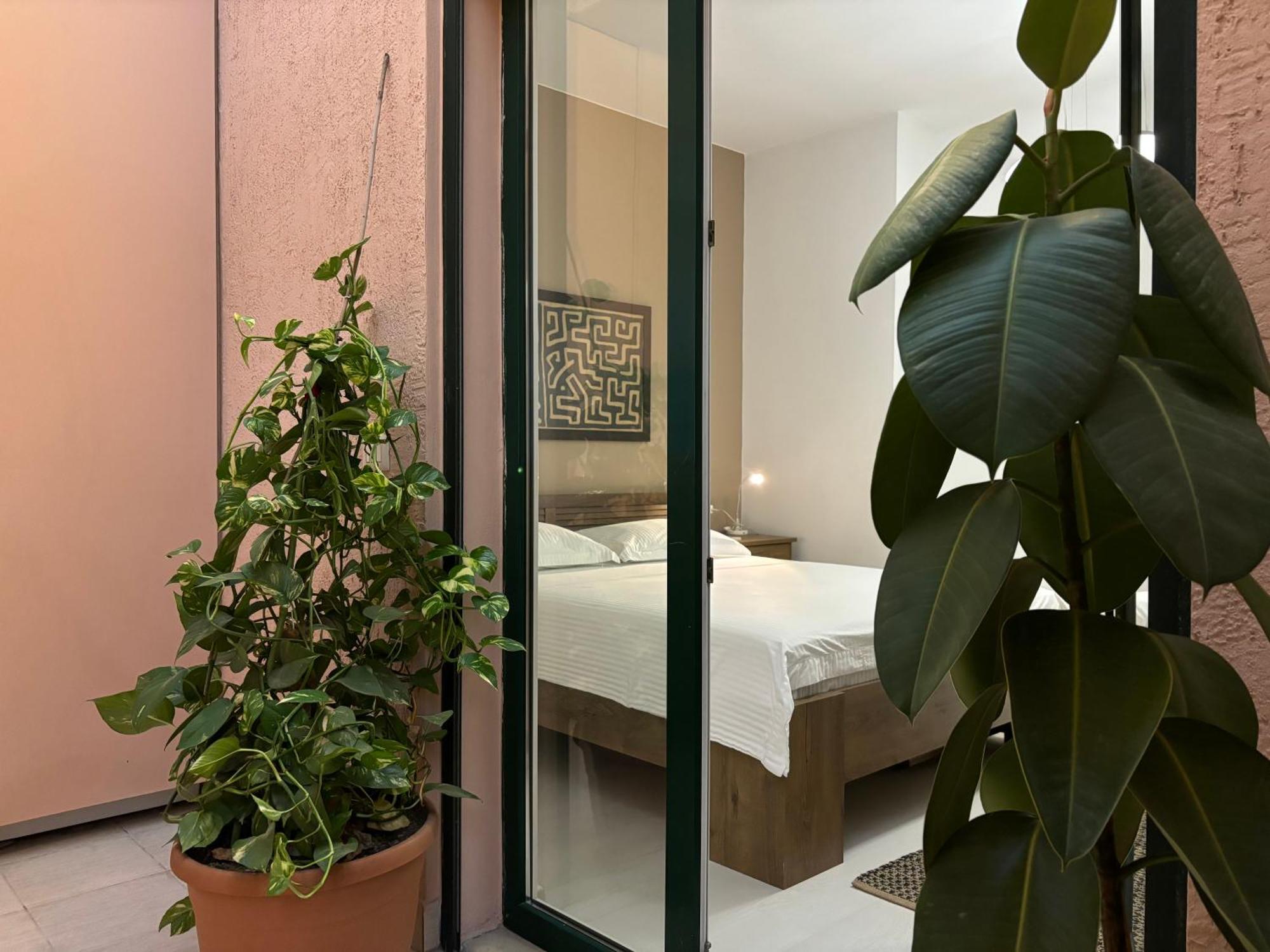 Tam Serviced 2Bdr Apartment City Center No6 Tirana Eksteriør billede