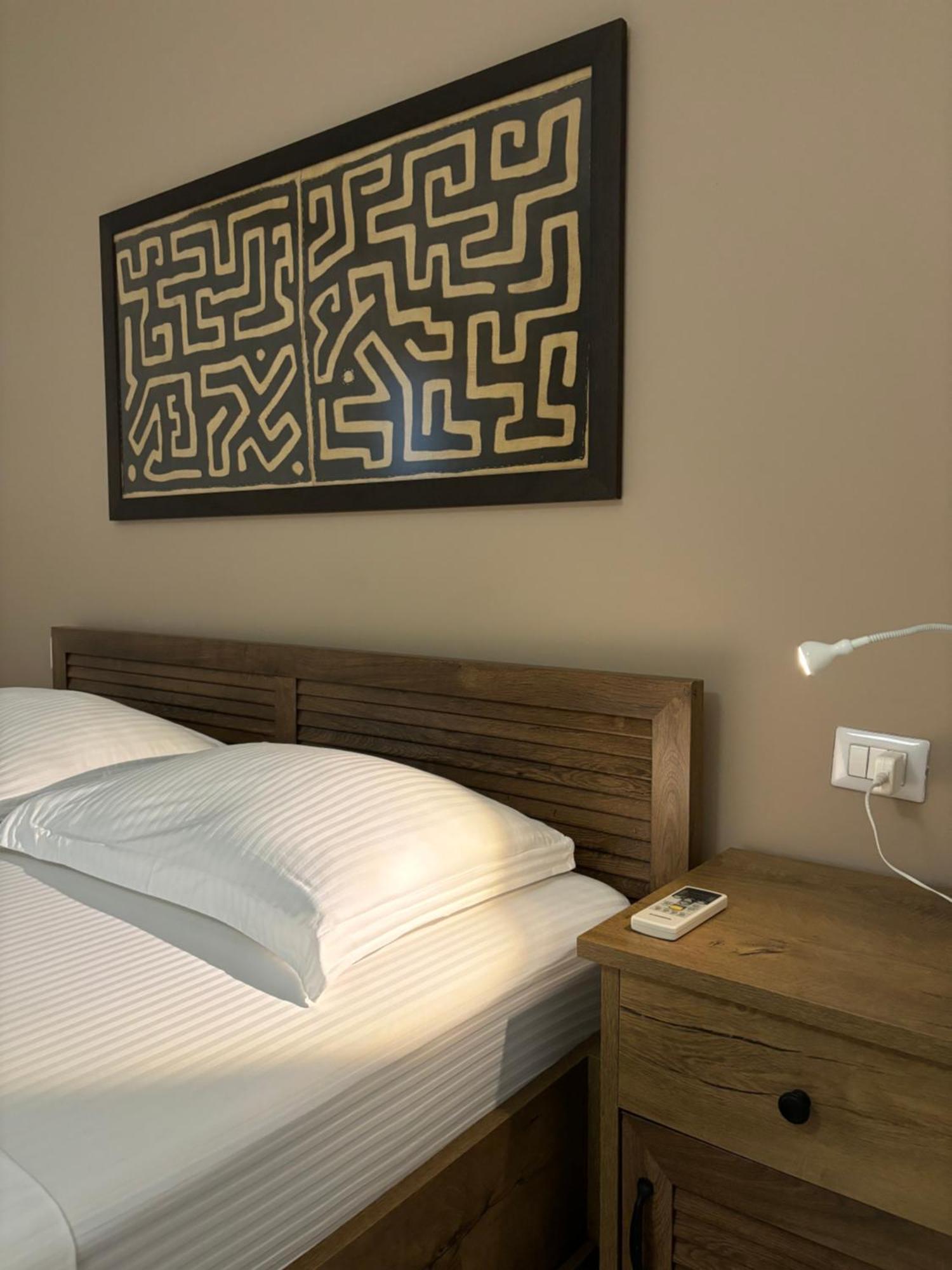 Tam Serviced 2Bdr Apartment City Center No6 Tirana Eksteriør billede