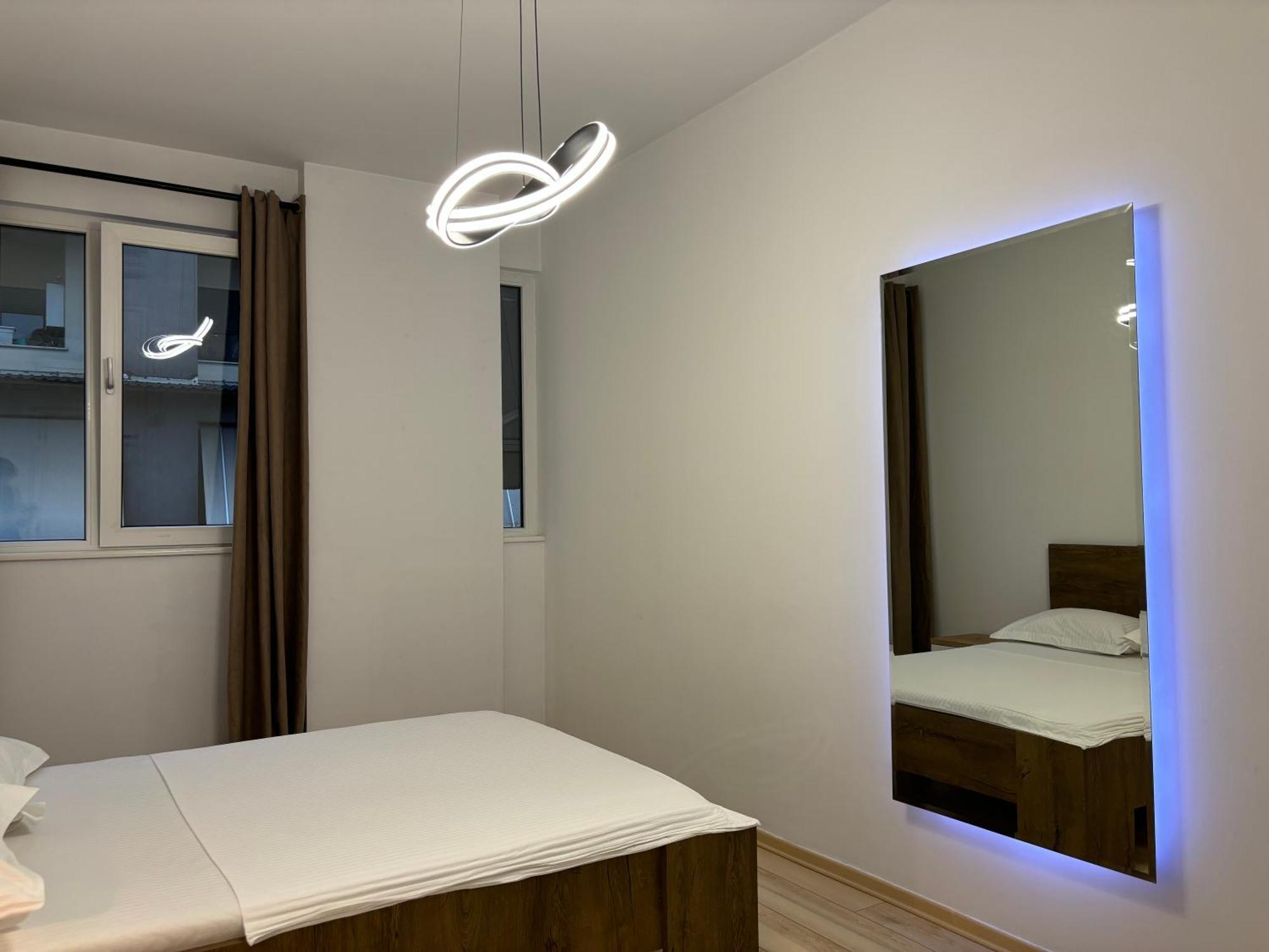 Tam Serviced 2Bdr Apartment City Center No6 Tirana Eksteriør billede
