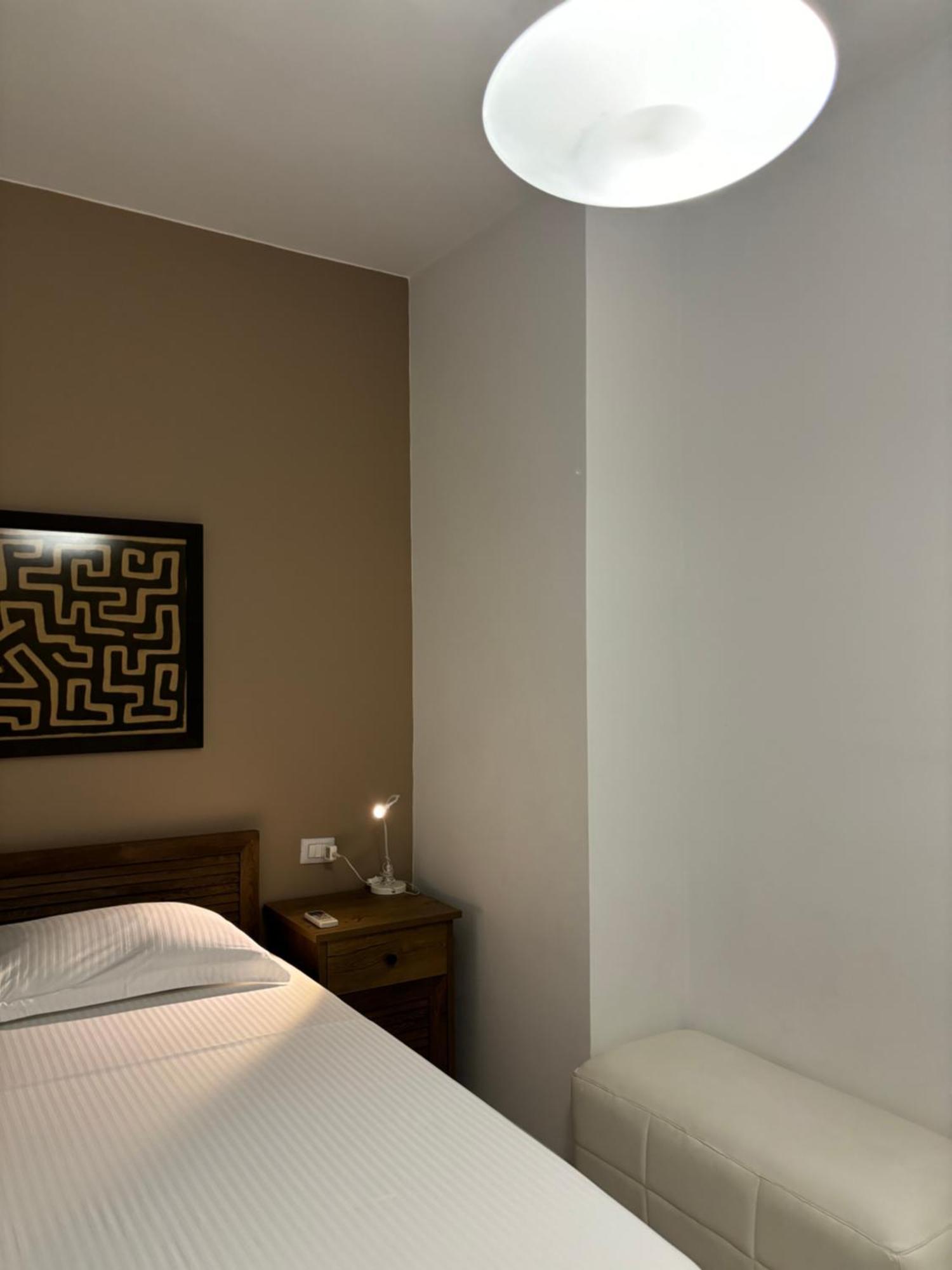 Tam Serviced 2Bdr Apartment City Center No6 Tirana Eksteriør billede